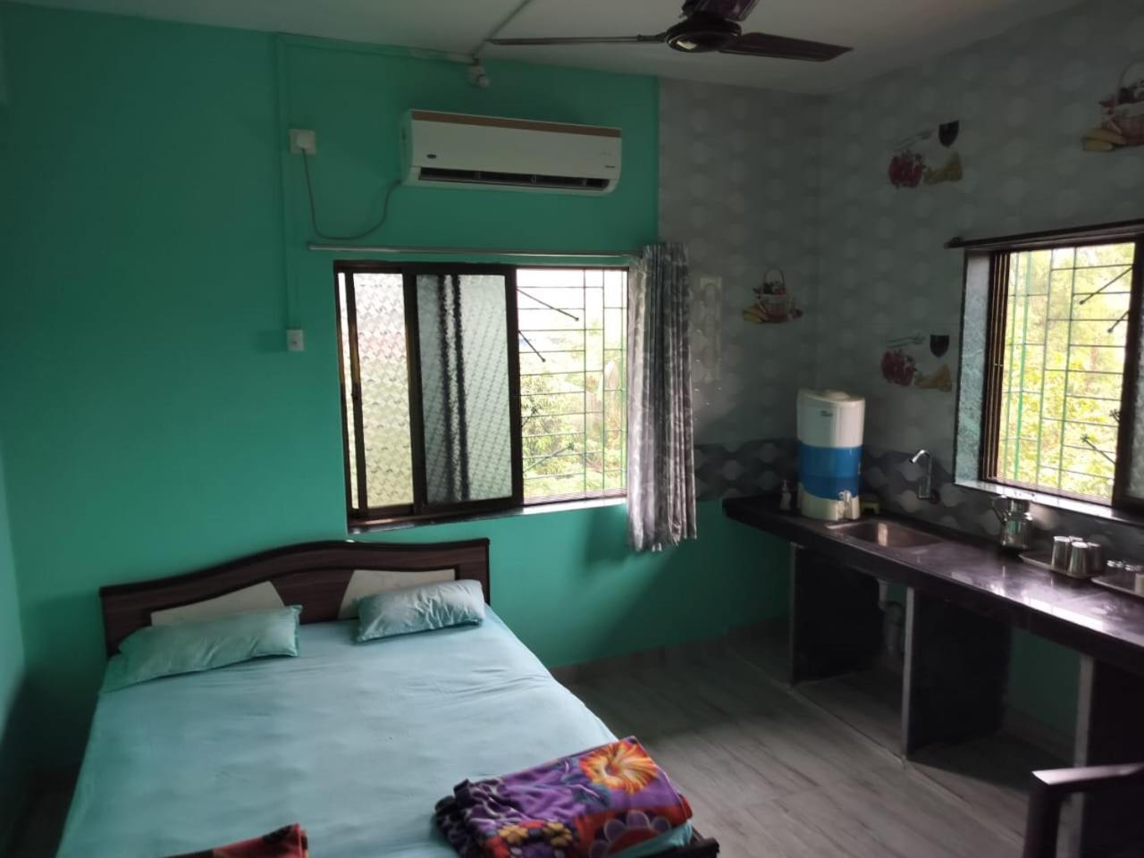 Gulmohar Cottages - Home Stay In Alībāg Buitenkant foto